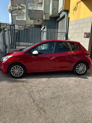 PEUGEOT 208 usata, con Cerchi in lega