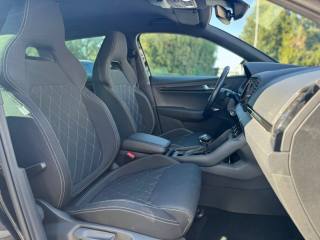 SKODA Karoq usata, con Fendinebbia