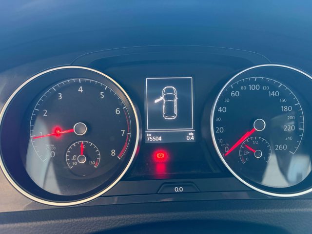 VOLKSWAGEN Golf usata, con Fendinebbia