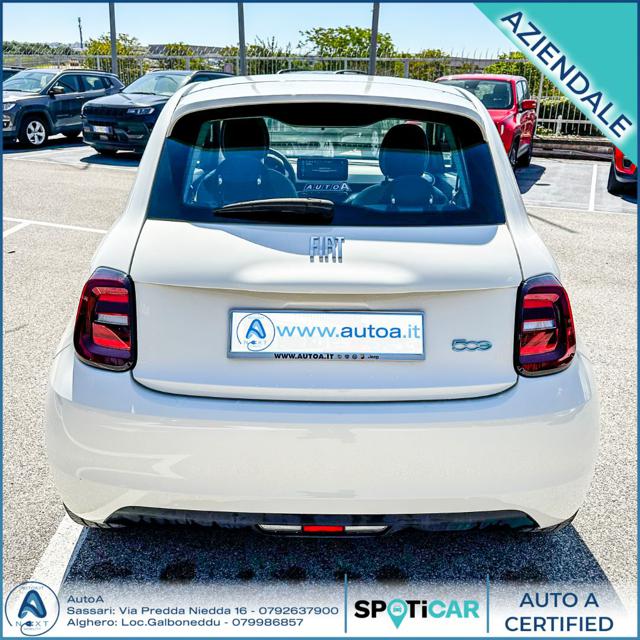 FIAT 500e usata, con Autoradio