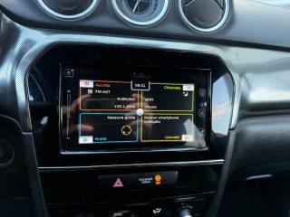 SUZUKI Vitara usata, con Fari LED