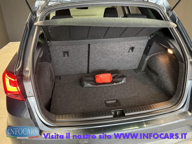 SEAT Arona usata, con Fari LED