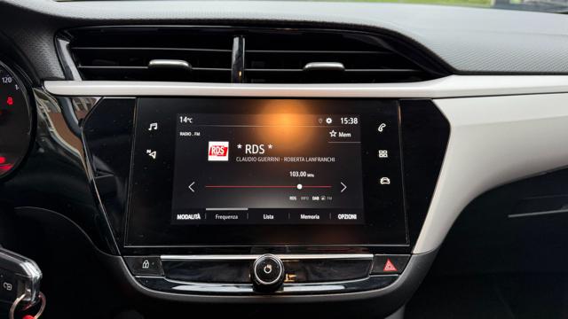 OPEL Corsa usata, con Touch screen