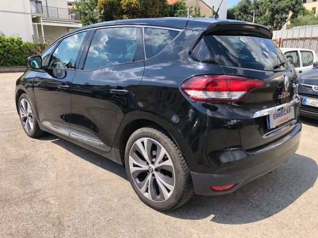 RENAULT Scenic usata, con Controllo elettronico della corsia