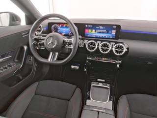 MERCEDES-BENZ CLA 180 usata, con Cerchi in lega