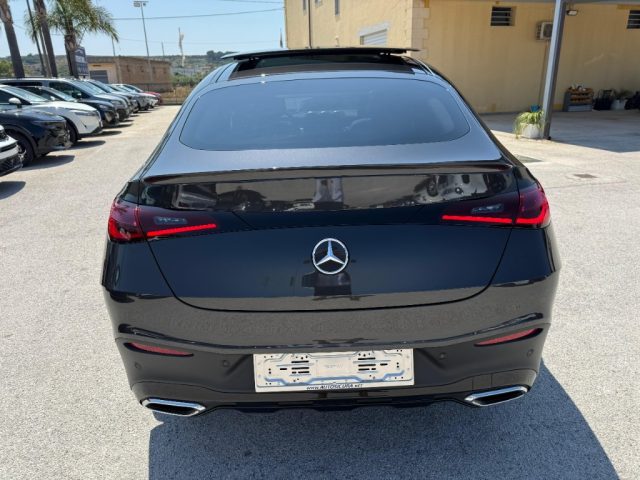 MERCEDES-BENZ GLC 300 usata, con Alzacristalli elettrici