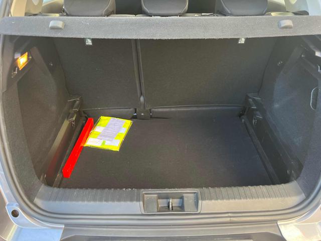 RENAULT Captur usata, con Specchietti laterali elettrici