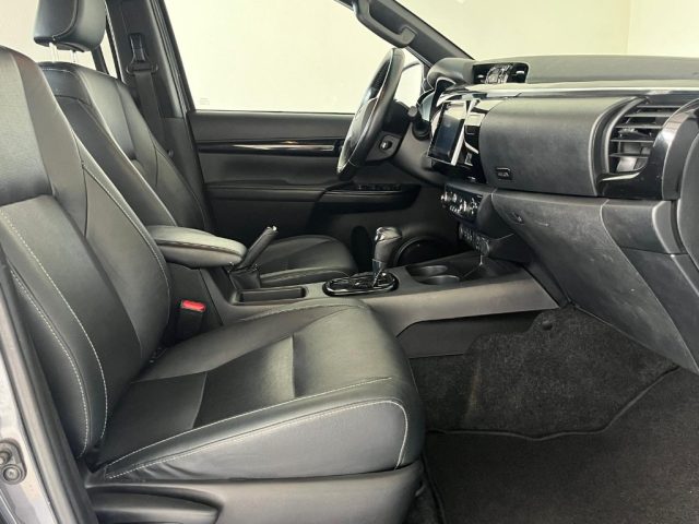 TOYOTA Hilux usata, con ESP