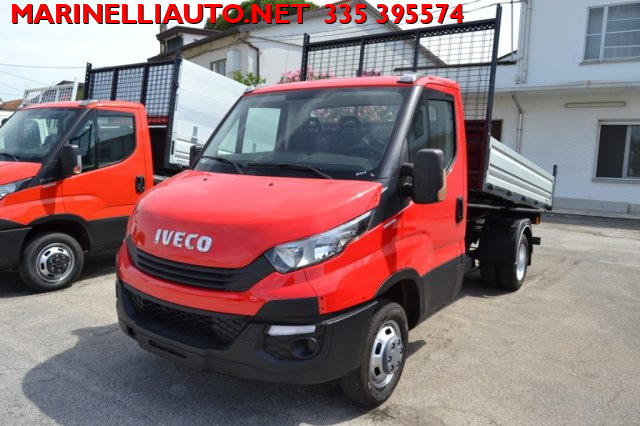 IVECO Daily usata, con Specchietti laterali elettrici