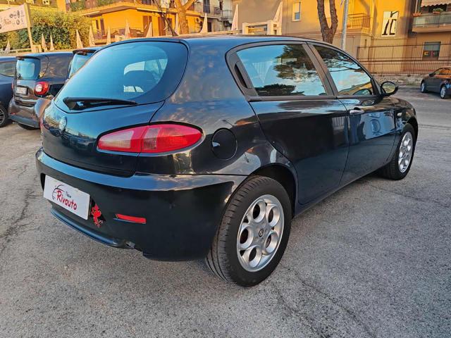 ALFA ROMEO 147 usata, con Alzacristalli elettrici