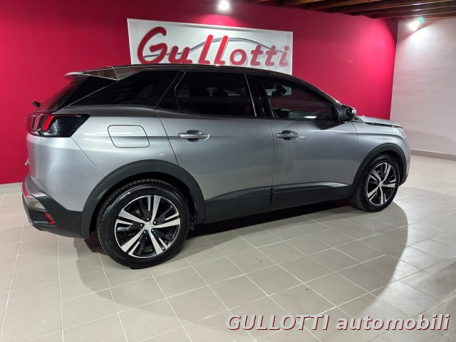 PEUGEOT 3008 usata, con Boardcomputer