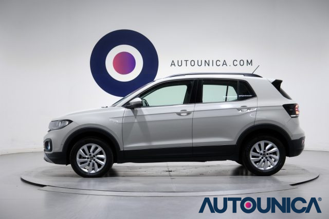 VOLKSWAGEN T-Cross usata, con USB
