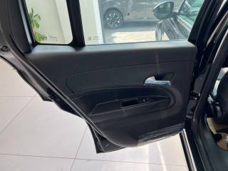 JEEP Avenger usata, con Fari Xenon