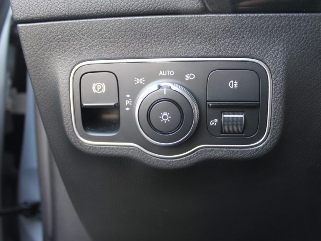 MERCEDES-BENZ B 180 usata, con MP3