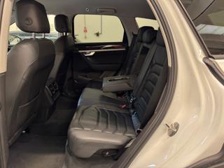 VOLKSWAGEN Touareg usata, con Boardcomputer