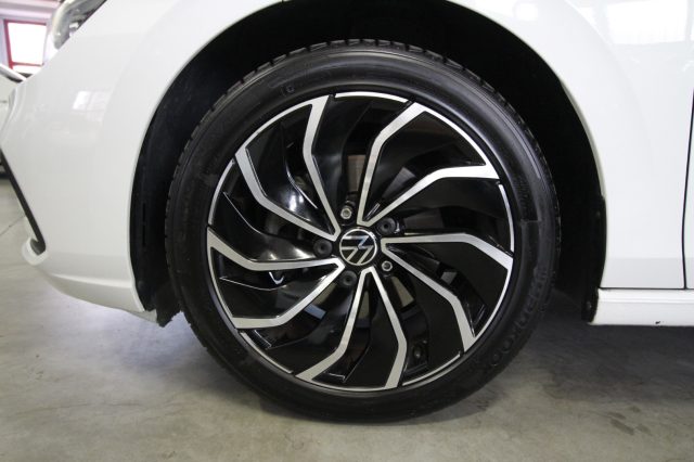 VOLKSWAGEN Golf usata, con Vetri oscurati