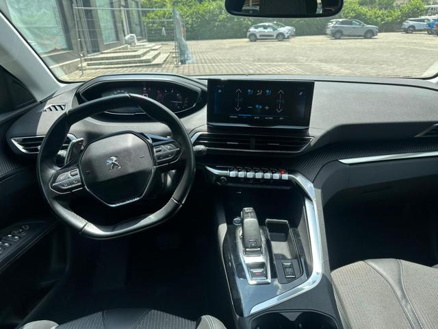 PEUGEOT 3008 usata, con Park Distance Control
