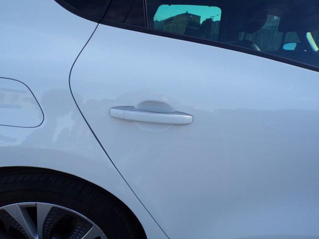RENAULT Scenic usata, con Isofix