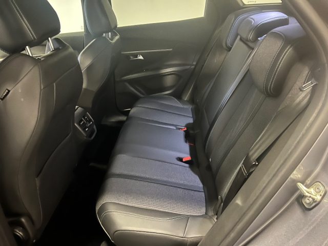 PEUGEOT 3008 usata, con Boardcomputer