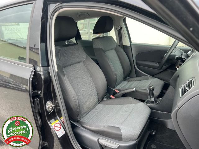 VOLKSWAGEN Polo usata, con Autoradio