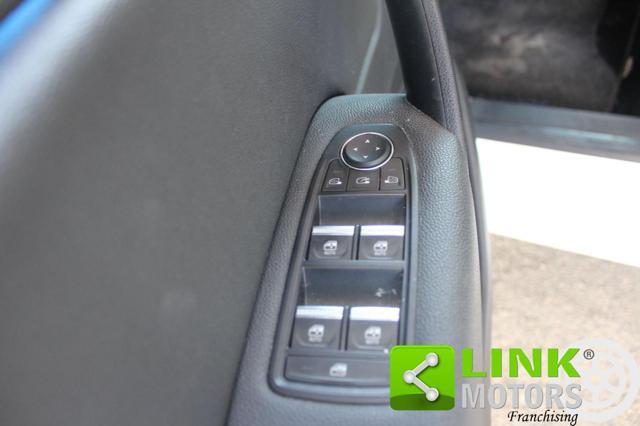 RENAULT Captur usata, con Servosterzo