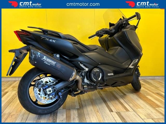 YAMAHA T-Max 560 usata 3