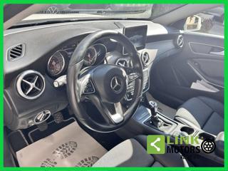 MERCEDES-BENZ GLA 200 usata, con Bracciolo
