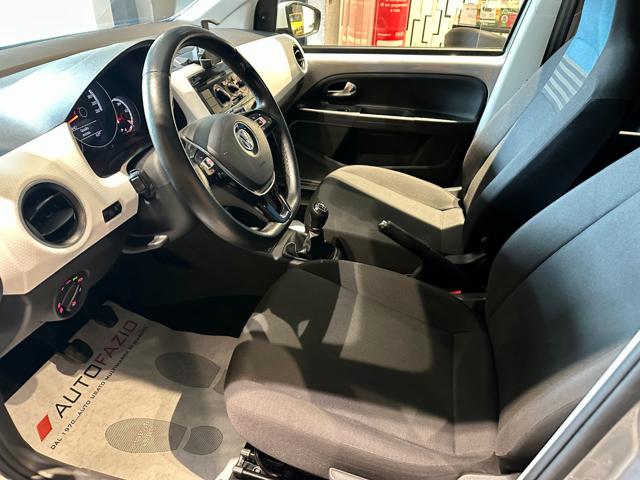 VOLKSWAGEN up! usata, con Autoradio