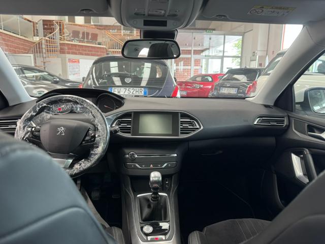 PEUGEOT 308 usata, con Sistema di navigazione