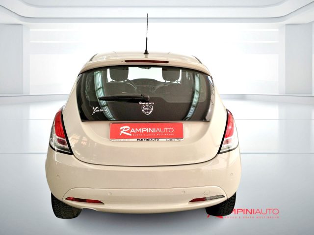 LANCIA Ypsilon usata, con Servosterzo