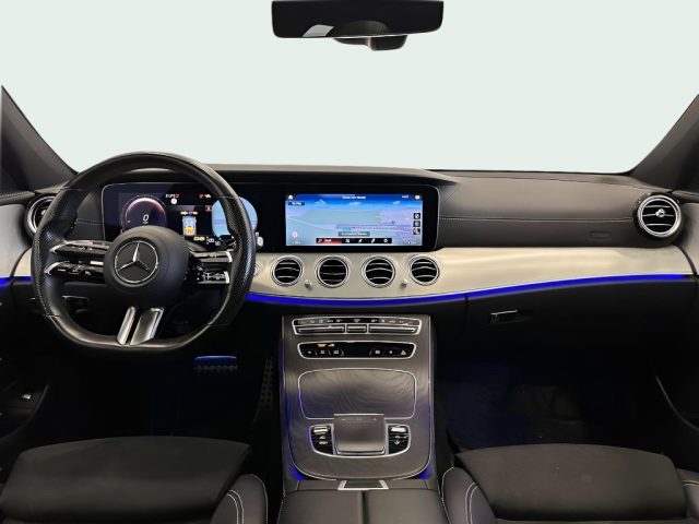 MERCEDES-BENZ E 300 usata, con Climatizzatore