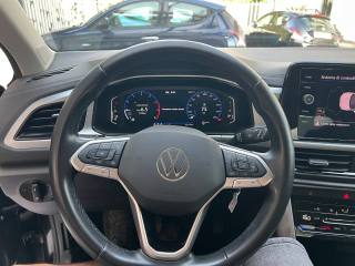 VOLKSWAGEN T-Roc usata, con Controllo automatico clima