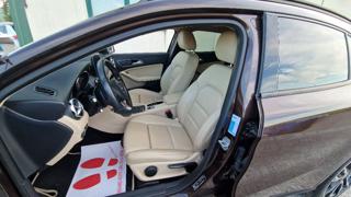 MERCEDES-BENZ GLA 180 usata, con Controllo trazione
