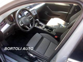 VOLKSWAGEN Passat Variant usata, con Chiusura centralizzata