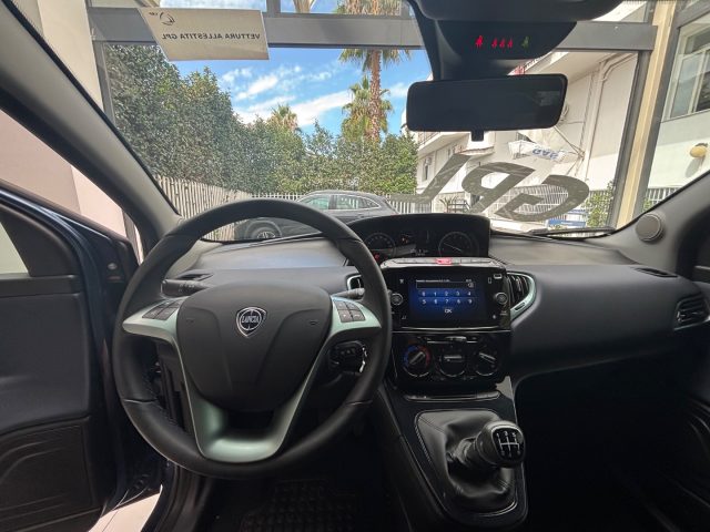 LANCIA Ypsilon usata, con Volante multifunzione