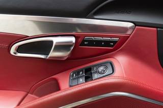 PORSCHE 911 usata, con Interni in pelle