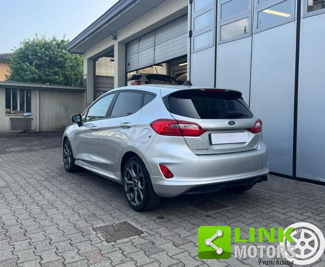 FORD Fiesta usata, con Controllo automatico clima