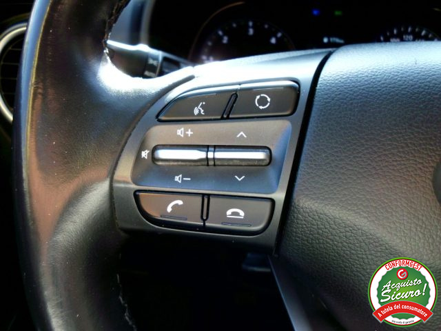 HYUNDAI Kona usata, con USB