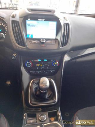 FORD Kuga usata 26