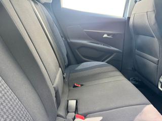 PEUGEOT 3008 usata, con Climatizzatore