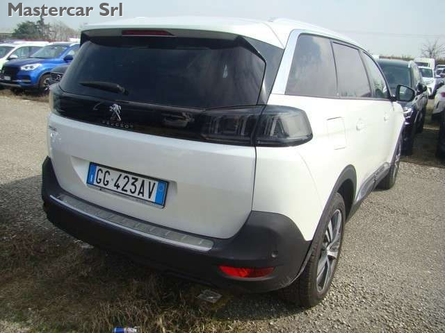 PEUGEOT 5008 usata, con Alzacristalli elettrici