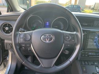 TOYOTA Auris usata, con ESP