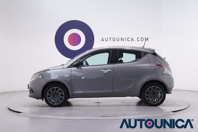 LANCIA Ypsilon usata, con Sedile posteriore sdoppiato