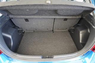 TOYOTA Yaris usata 20