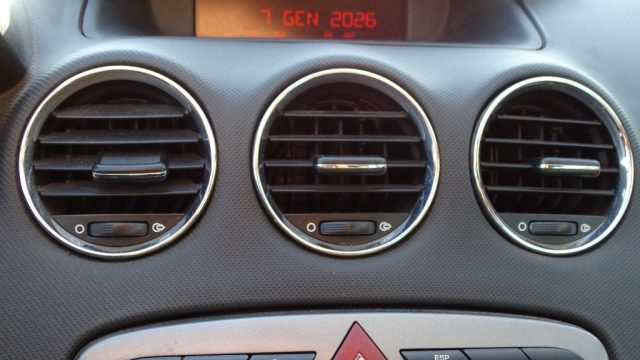 PEUGEOT 308 usata 98