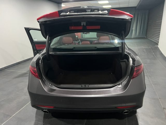 ALFA ROMEO Giulia usata, con Controllo trazione