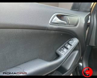 MERCEDES-BENZ B 180 usata, con Specchietti laterali elettrici