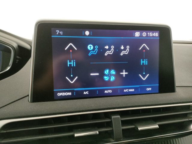 PEUGEOT 3008 usata, con Specchietti laterali elettrici