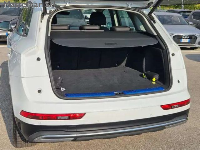 AUDI Q5 usata, con MP3