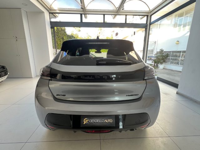 PEUGEOT 208 usata, con Autoradio